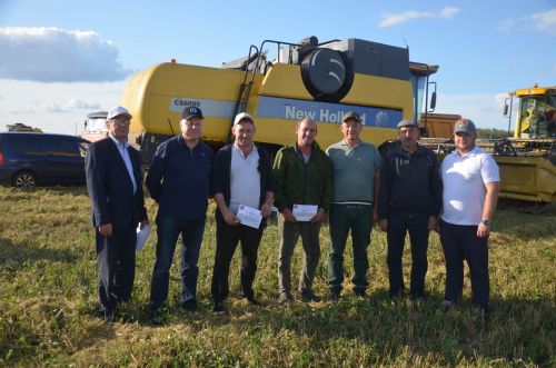 В районе состоялось заключительное награждение передовиков уборки