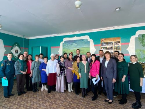 Кормаш авылы халкы аеруча тырыш, дип мактады Наилә Хуҗина