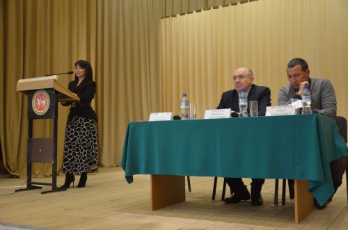 Саклаубаш халкы пай җирләре өчен түләү сорады
