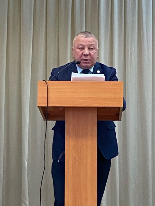 Иске Кәшердә эксклюзив аяк киемнәре тегә башлаганнар