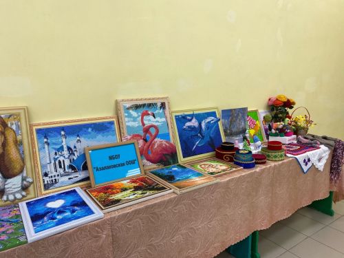 Азалак халкы дөньялар иминлеге теләде