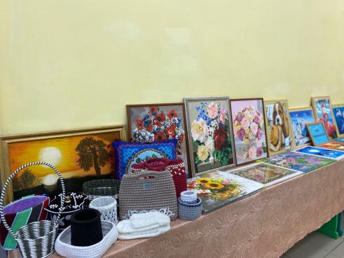Азалак халкы дөньялар иминлеге теләде