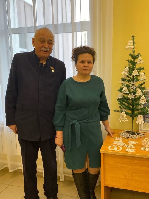 Азалак халкы дөньялар иминлеге теләде