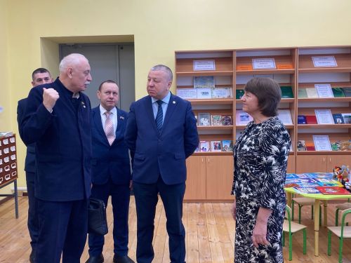 Азалак халкы дөньялар иминлеге теләде