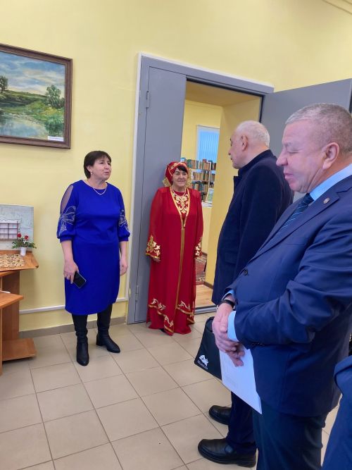 Азалак халкы дөньялар иминлеге теләде