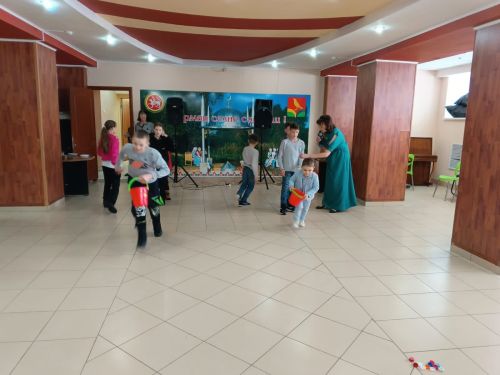 Сарманда үрнәк гаиләләр белән очрашу үтте