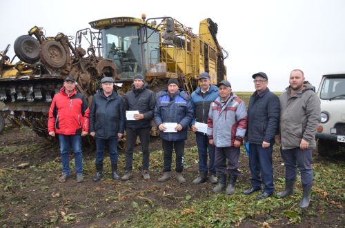 В районе наградили передовиков свеклоуборочной кампании
