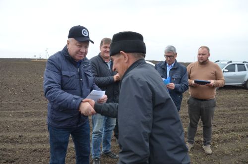 В районе наградили передовиков свеклоуборочной кампании