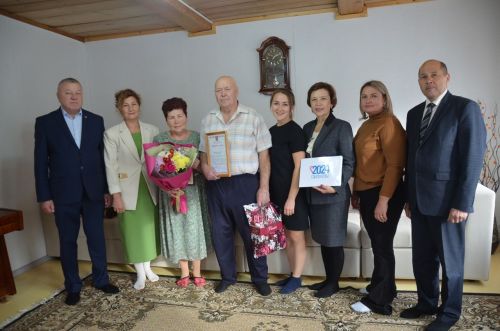 Хәйруллиннар изумруд туйларына җиткәннәр