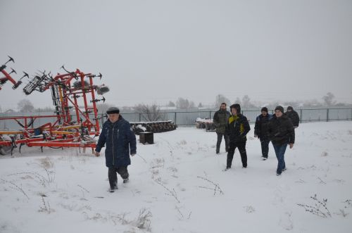 В районе провели проверку АПК по постановке техники на зимнее хранение и подготовке к ремонту