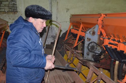 В районе провели проверку АПК по постановке техники на зимнее хранение и подготовке к ремонту