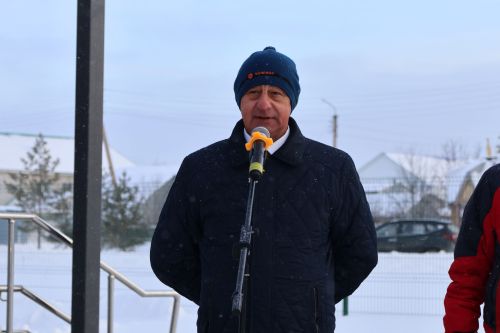 В Джалиле открыли крытый футбольный манеж