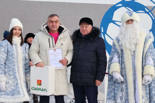 В Джалиле открыли крытый футбольный манеж