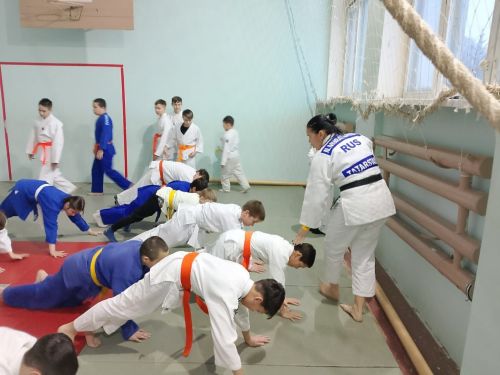 Чемпионка мира побывала в гостях у наших дзюдоистов