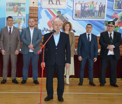 Сарманга иң оста көрәшчеләр җыелдылар