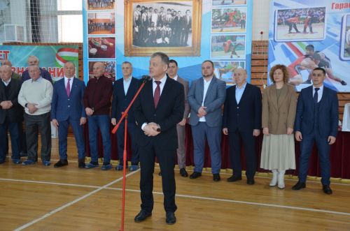 Сарманга иң оста көрәшчеләр җыелдылар