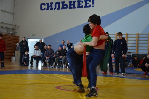 Сарманга иң оста көрәшчеләр җыелдылар