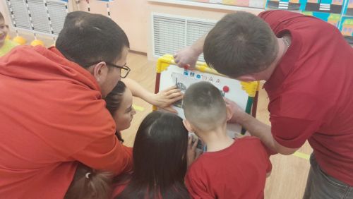 В детском саду «Сандугач» соревновались семьями