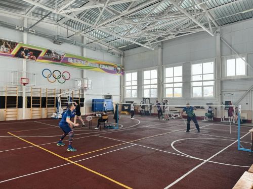 Команда Альметьевского СП победила на соревнованиях по бадминтону