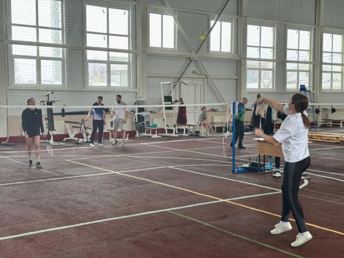 Команда Альметьевского СП победила на соревнованиях по бадминтону