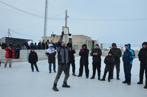 В Шарлиареме состоялся хоккейный турнир