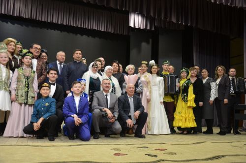 «Илһам чишмәсе» IV төбәкара җыр бәйгесенең гала-концертыннан ФОТОРЕПОРТАЖ
