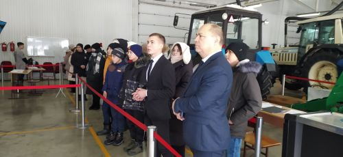 Сарманда яшь профессионаллар осталыкларын күрсәтәләр