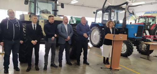 Сарманда яшь профессионаллар осталыкларын күрсәтәләр