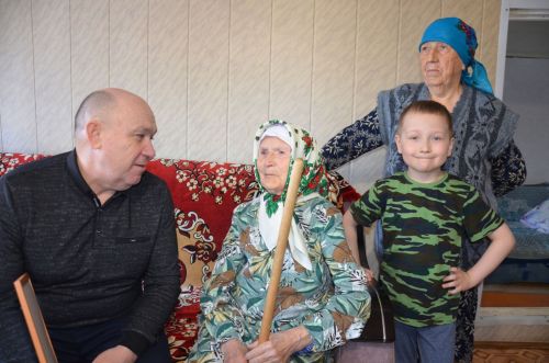 Халисә апа 72 яшенә кадәр хезмәт куйган