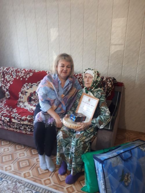 Халисә апа 72 яшенә кадәр хезмәт куйган