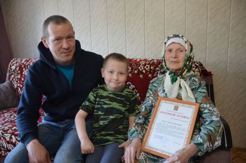 Халисә апа 72 яшенә кадәр хезмәт куйган