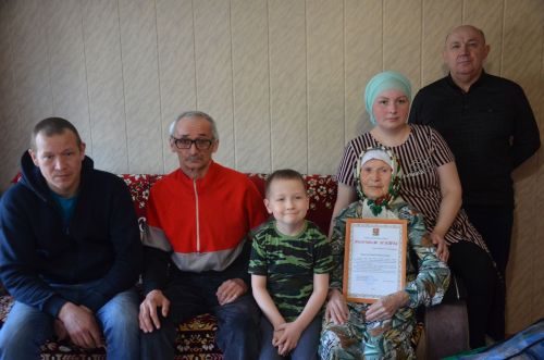 Халисә апа 72 яшенә кадәр хезмәт куйган