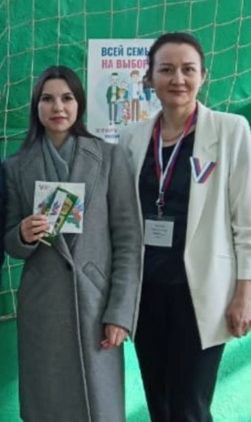Кәүҗияктән Әлфия Габделхакова туган көнен сайлау участогында каршылады