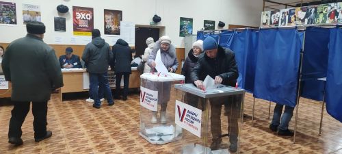 Сайлау участоклары бүген көнне уртача 56 процент белән башладылар