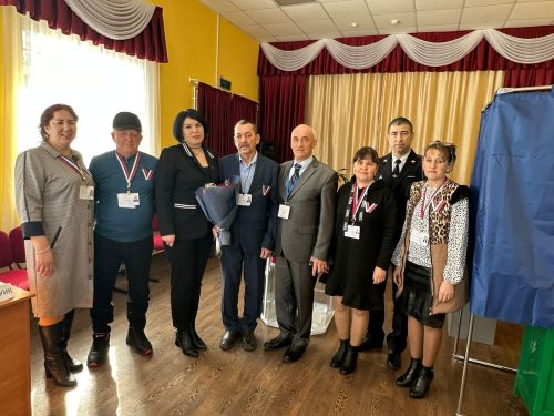 Мәртәбәле кунаклар Рангазарда юбилярны тәбрикләделәр