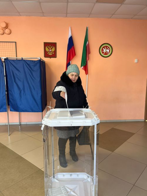 Гыймаевлар сәхнәгә дә, сайлауга да гаилә белән чыгалар