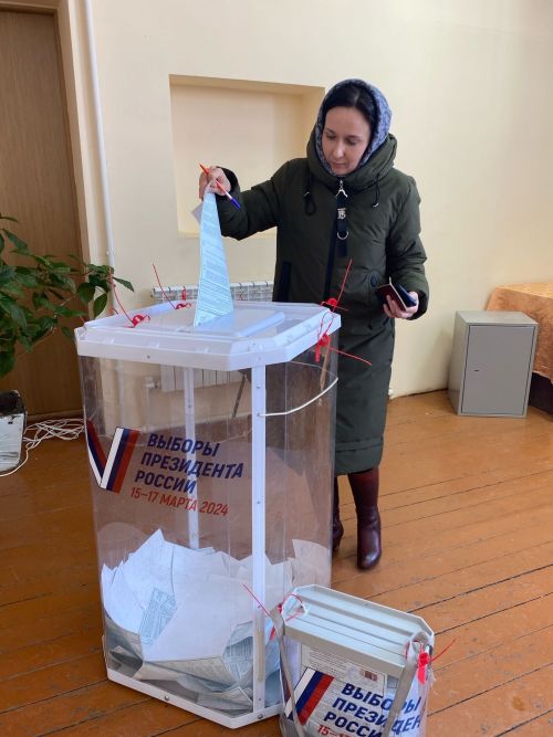 Лидия Хаҗиева хастаханәдән кайтышлый кереп сайлады