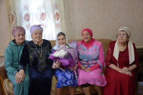 Хезмәт ветераны Нурсинә Шәяхмәт кызына 90 яшь тулды