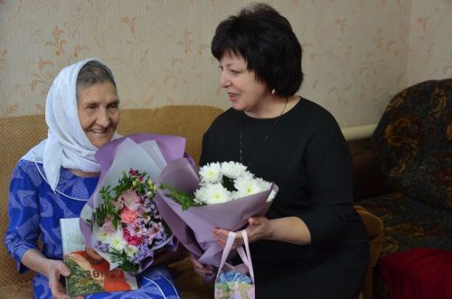Хезмәт ветераны Нурсинә Шәяхмәт кызына 90 яшь тулды