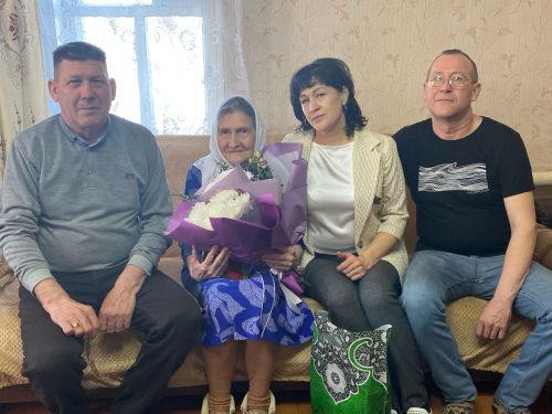 Хезмәт ветераны Нурсинә Шәяхмәт кызына 90 яшь тулды