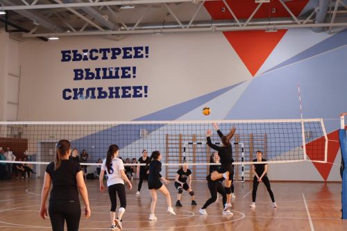 Женские команды соревновались на Кубок главы района