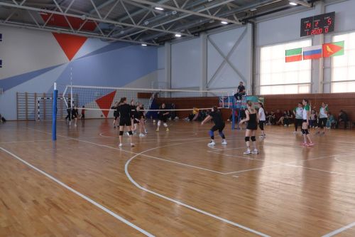 Женские команды соревновались на Кубок главы района
