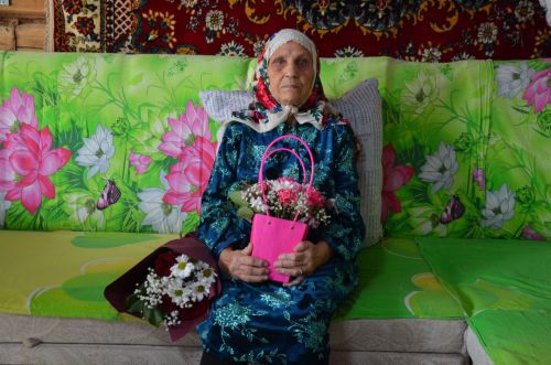 Ветеран гомер бәйрәмен әйбәт хәтер, ачык зиһен белән каршылый +ВИДЕО