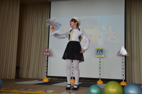 Сарман урта мәктәбе командасы агитбригадалар бәйгесендә җиңде
