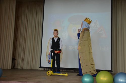 Сарман урта мәктәбе командасы агитбригадалар бәйгесендә җиңде