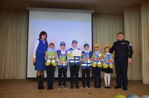 Сарман урта мәктәбе командасы агитбригадалар бәйгесендә җиңде