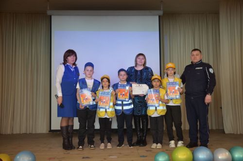 Сарман урта мәктәбе командасы агитбригадалар бәйгесендә җиңде