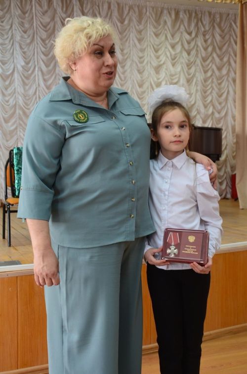 Җәлил кызы Элина яңа баянлы булды