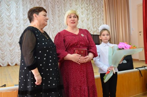 Җәлил кызы Элина яңа баянлы булды