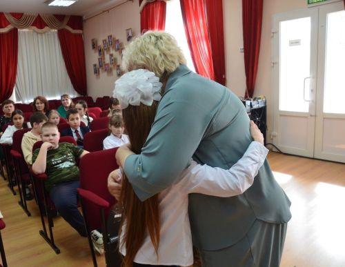 Җәлил кызы Элина яңа баянлы булды